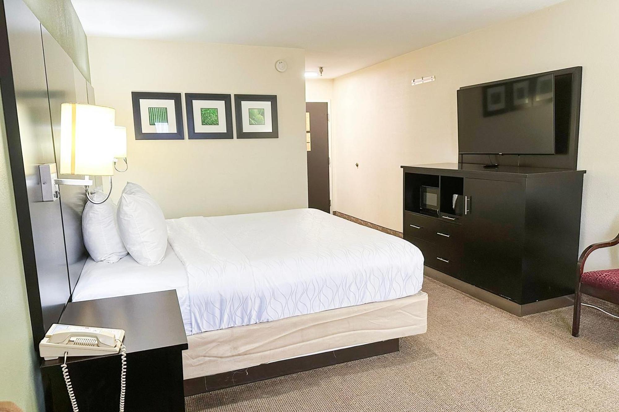 Oyo West Ga 3*